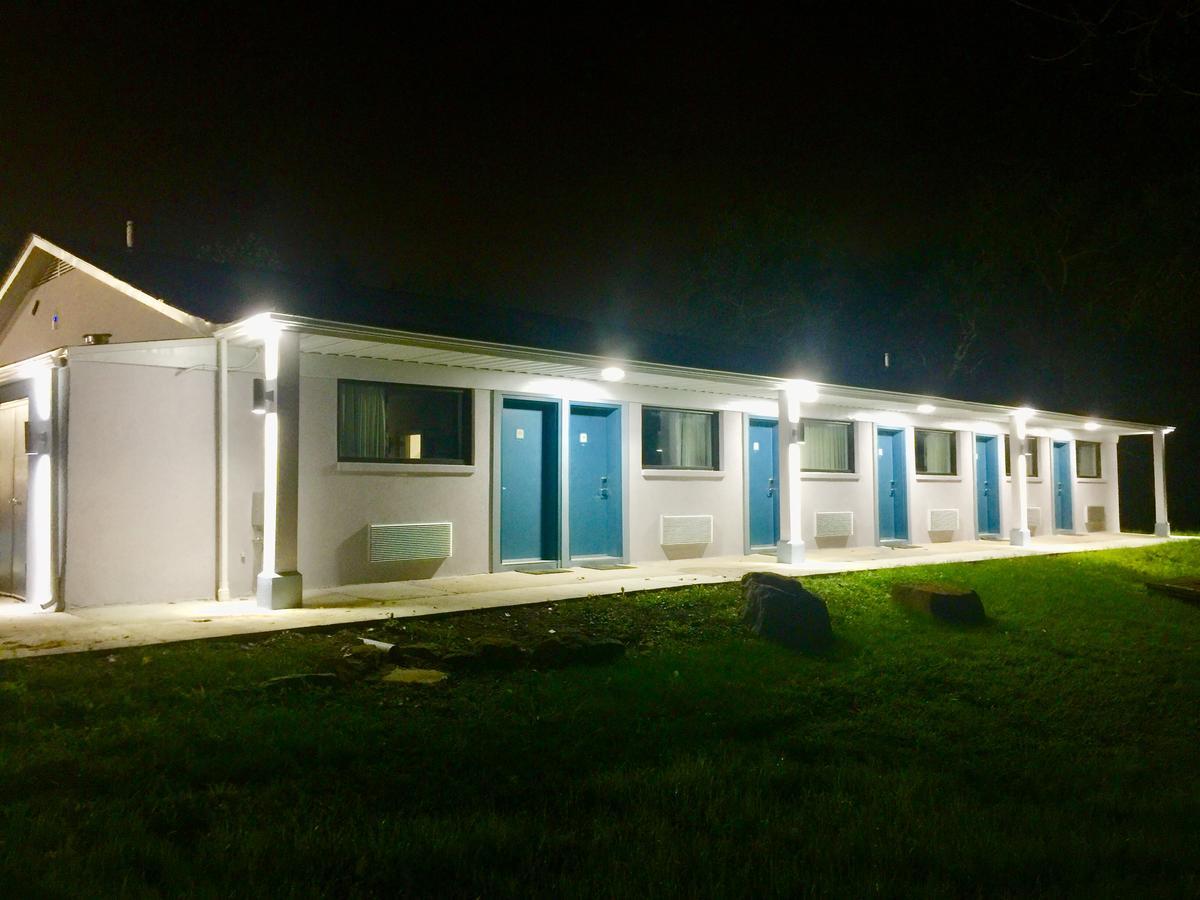 Hillside Motel 글렌밀스 외부 사진